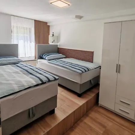 Apartma Cemanca Lägenhet *