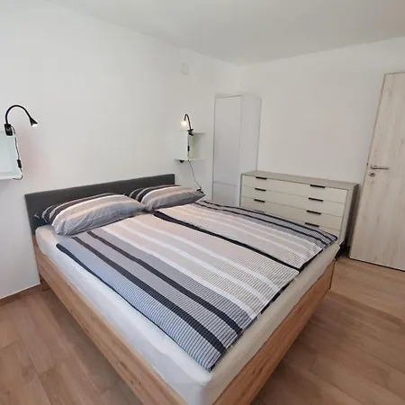 Apartma Cemanca Lägenhet *